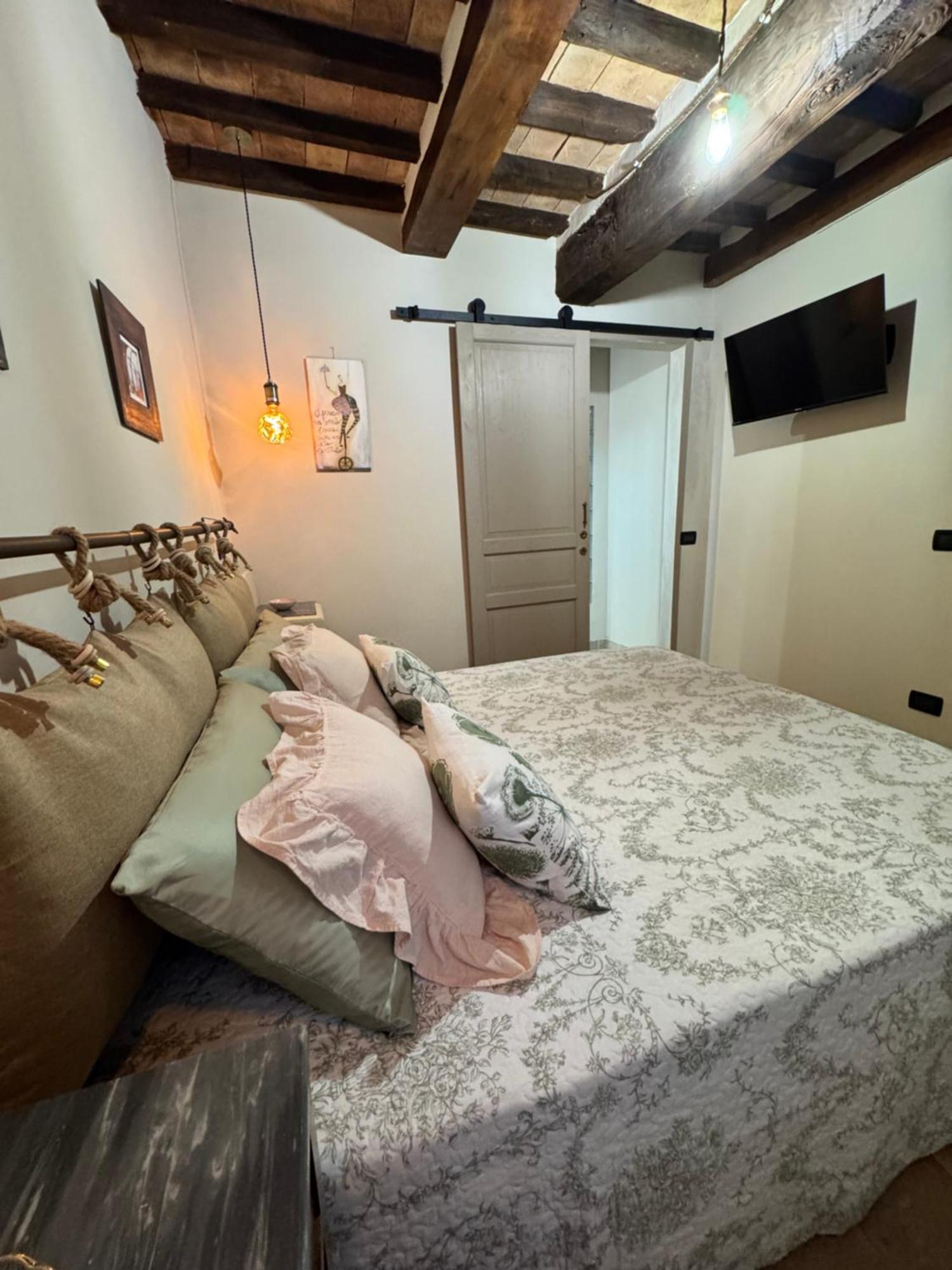 Sforza House Hotel Acquapendente Ngoại thất bức ảnh